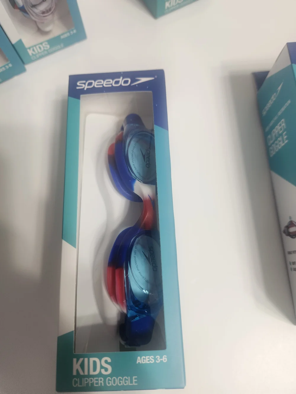 lot of 6 Speedo Kids Clipper Goggles – Blue/Red/White